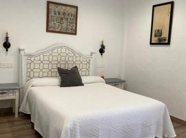 Dolly Baby, hotel u gradu Alarcón