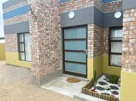 Pwake Luna Guesthouse