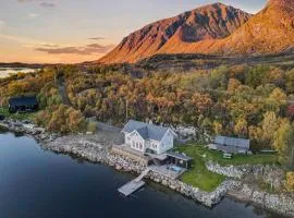 Unik sjøhytte i Lofoten