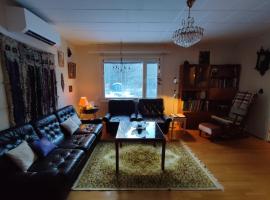 The blue house – hotel w mieście Sastamala