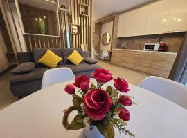 Azizi Studio Pool & Spa Resort Piscina Incalzita, apartamento en Năvodari