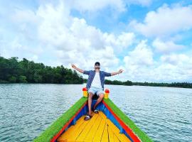 Eden homes, hotel din Honāvar