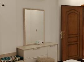 جميرا بلو, hotel en Ḑirs