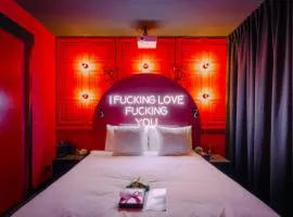 Supper Boutique Suites