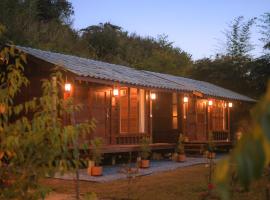 บ้านหวิน Baan Hwin Stay & coffee Rakthai, khách sạn ở Mae Hong Son