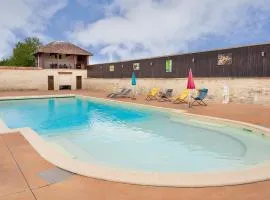 Cozy Home In Lonnes With Heated Swimming Pool