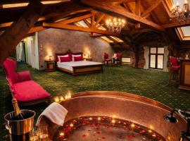 JMR Splendor - Private Sauna & Bathtub Suites, hotel sa Constanţa