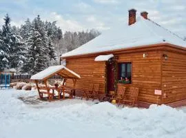 Mátrai pincés udvar