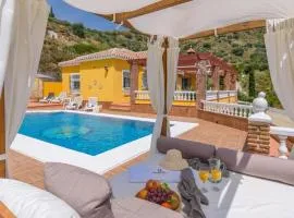 Villa Raquel Torrox by Ruralidays