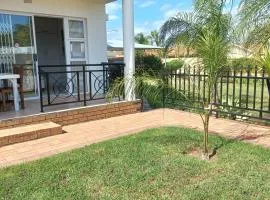 Come Home in Oudtshoorn Self-Catering Units