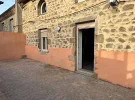 Duplex spacieux au centre du village 205