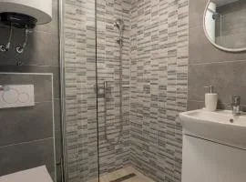 Ricky apartments City Center