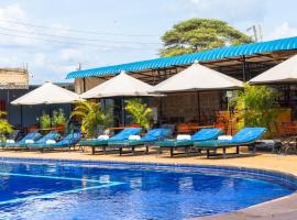 Miryams Village Inn Safari Lodge, hotel v destinácii Sultan Hamud
