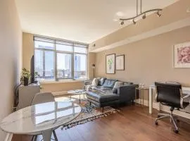 Reston 1br w pool near hospital mall dining WDC-838