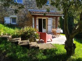 Gîte Côté Sud, hotell sihtkohas Vagnas