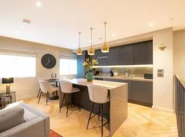 Entire 2 Bed - Free Parking - No. 15 - The Cosy Collection Ltd