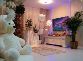 Penthouse View Aeroport Iasi, hi&scaron;nim ljubljenčkom prijazen hotel v mestu Iaşi