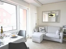 Modern eingerichtete, komfortable 2-Zimmer-Wohnung im 2. OG (Fahrstuhl vorh.)