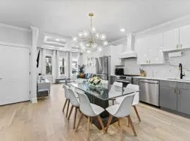 Chic 3BR-4BD-3Bath Oasis with Backyard Near NYC