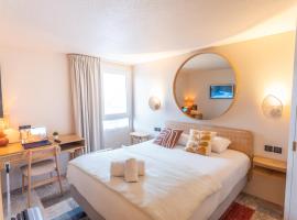 Hotel Bhoma Troyes، فندق في تروي