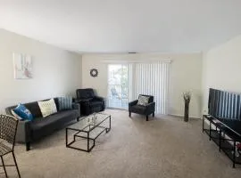 Charming 2BR2BA in Elkins Park Free Parking