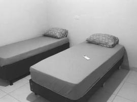 Hotel Pousada Recanto da Serra, hotel en Inocência