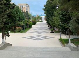 Квартира с видом на море, hotel in Sumqayıt