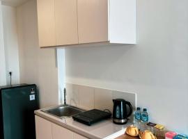 Jodoh में, होटल Citra plaza Nagoya apartment