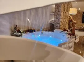 SOLE e LUNA - JACUZZI e RELAX