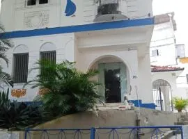 Quartos privados 400m perto da praia,