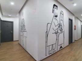 Townhouse Jai Guru Ji Nearest Merceds Benz Sector 11, hotel i Indirapuram