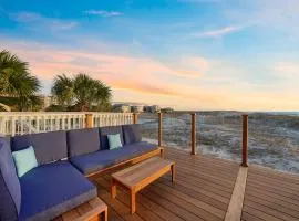 Twin Palms - Beachfront Duplex with Ocean Views & Direct Beach Access