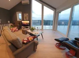 Flott leilighet 3 soverom, stue, kjøkken eget bad Egen uteplass