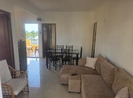 Azure Appartment, hotel a Midlands Station