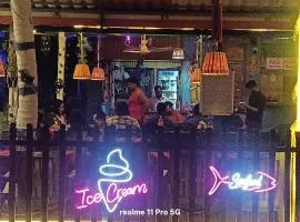 Parshuram Sea Shore Cafe and Rooms, Gokarna