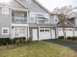 The Nest on the Shore