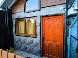 Acogedora cabaña โรงแรมในโอซอร์โน