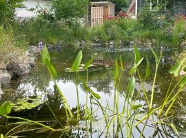 Refuge nature en forêt quartier paisible Parc des Chutes, מלון בלה טוק