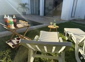 Grande villa sécurisée piscine privée