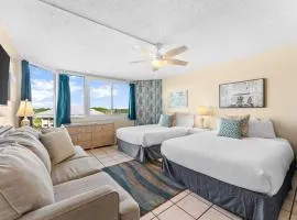 Beach Front Ocean Front Condo Top of the Gulf 516