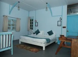 Hotel YAN Residency Bhimtal - Nainital