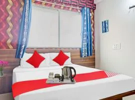 SPOT ON Swarg Executive Paradise Near Fun Time Multiplex