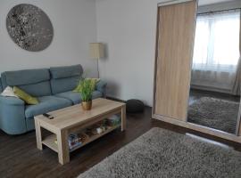 Garden Home, ξενοδοχείο σε Torokbalint