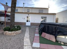 Duplex rural con piscina Lo Leon, hotel en Corvera