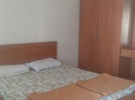 Comfy Homestay 2BHK, hotel u gradu 'Kolhapur'