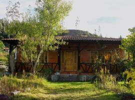 Caba&ntilde;ita Las Palmas - El Altar, chal&eacute; alpino em Penipe