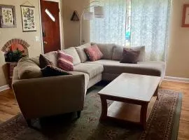 Little Brick House- pet friendly