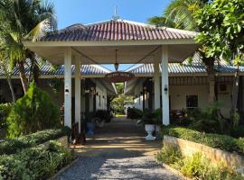 Happy Mind Resort, hotel em Sam Roi Yot