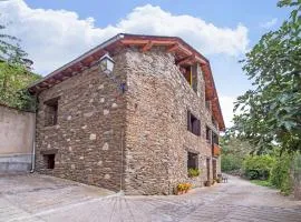 Apartment in Isavarre near Pyrenees Mountains