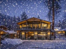 Riverside Loft Suite home